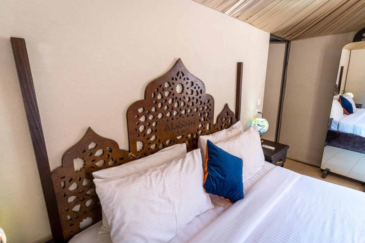 Hotel Aladdin Camp Wadi Rum Exterior foto